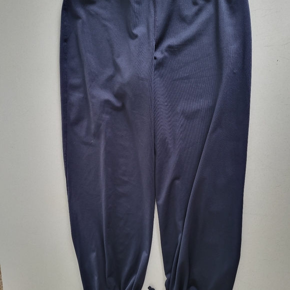 ADIDAS Women's Athletic Work OUT Gym Pant Capri Size Small - Picture 4 of 6